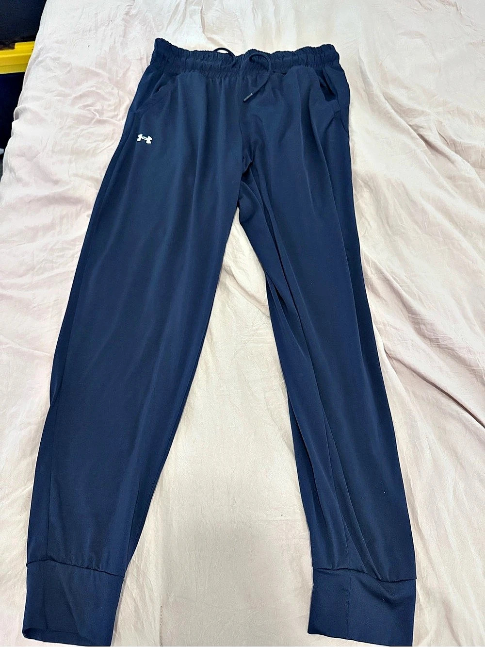 Under Armour women's Blue Athletic Jogger Pants Size Small/Medium